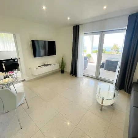 With Bubble Bath , Sauna And Sea View