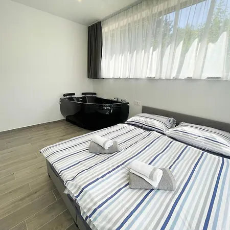 Holiday home With Bubble Bath , Sauna And Sea View Crikvenica
