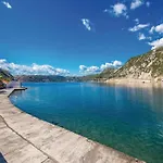 Σπίτι διακοπών With Bubble Bath , Sauna And Sea View Crikvenica